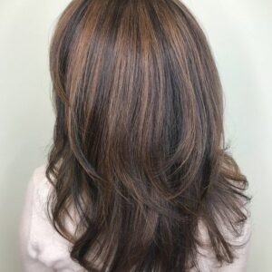 two step haircut in agra at amisha beauty care