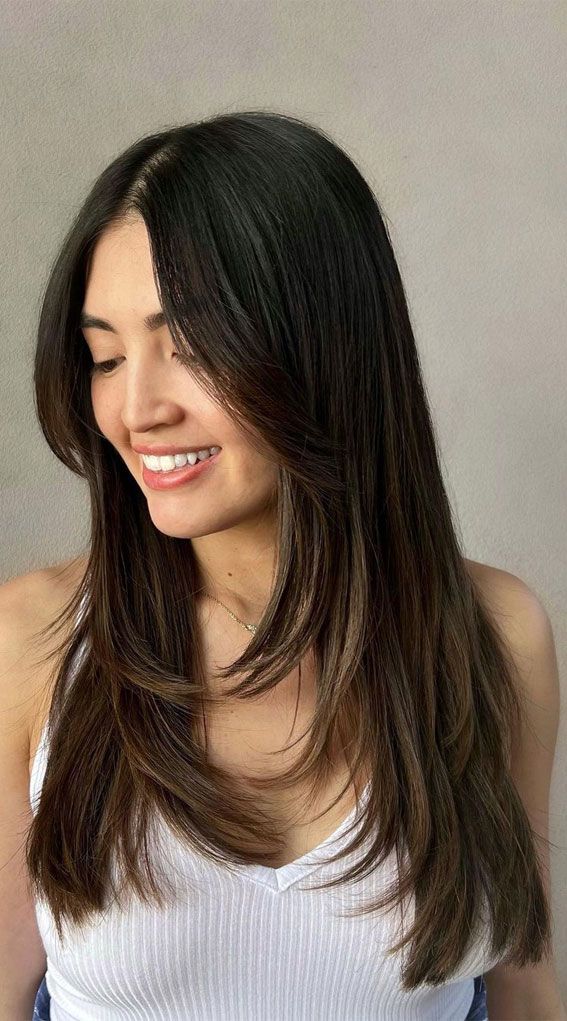 front layer haircut in agra at amisha beauty care