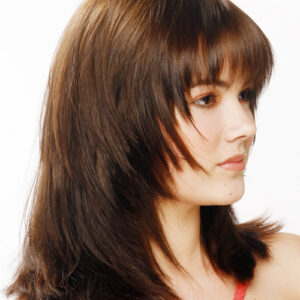 front laser haircut in agra at amisha beauty care
